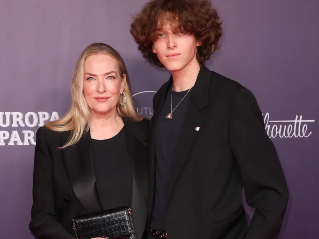 till brönner ehefrau